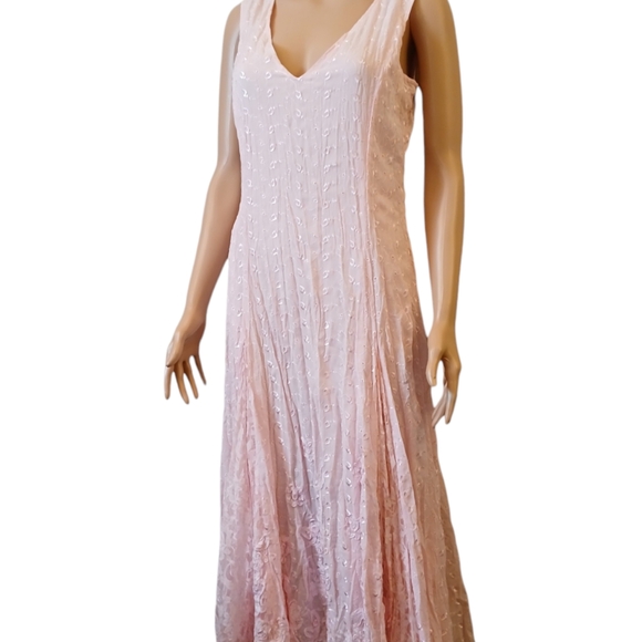 Together Dresses & Skirts - Together Maxi  Dress Sleveless size 12 womens Zipper linning polyester used pink